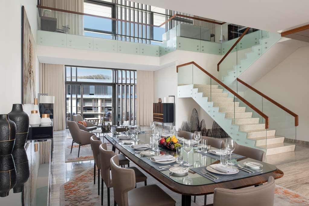Banyan Tree Doha Hotel Exterior photo